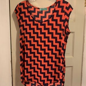 Chevron top